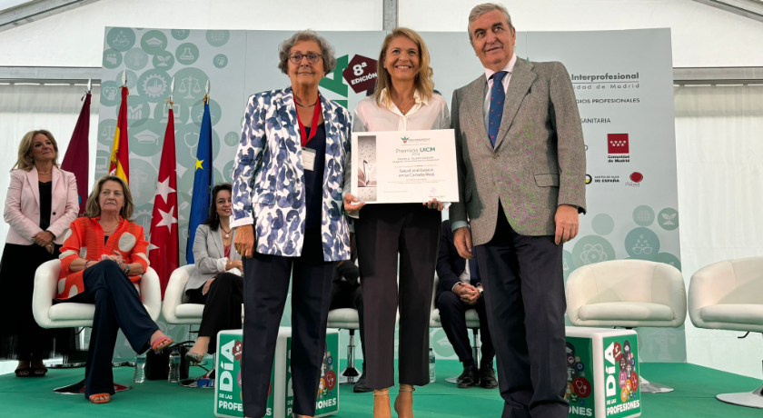 La Dra. Pérez Morad recibe el premio “Compromiso Social y Solidaridad” de UICM