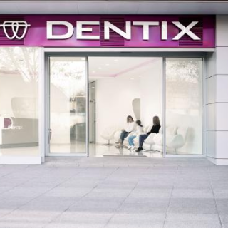 El Ministerio de Consumo publica una nota informativa sobre la situación de las clínicas Dentix